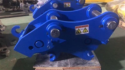 Coupleur d'attelage rapide de godet hydraulique d'excavatrice de 20 tonnes